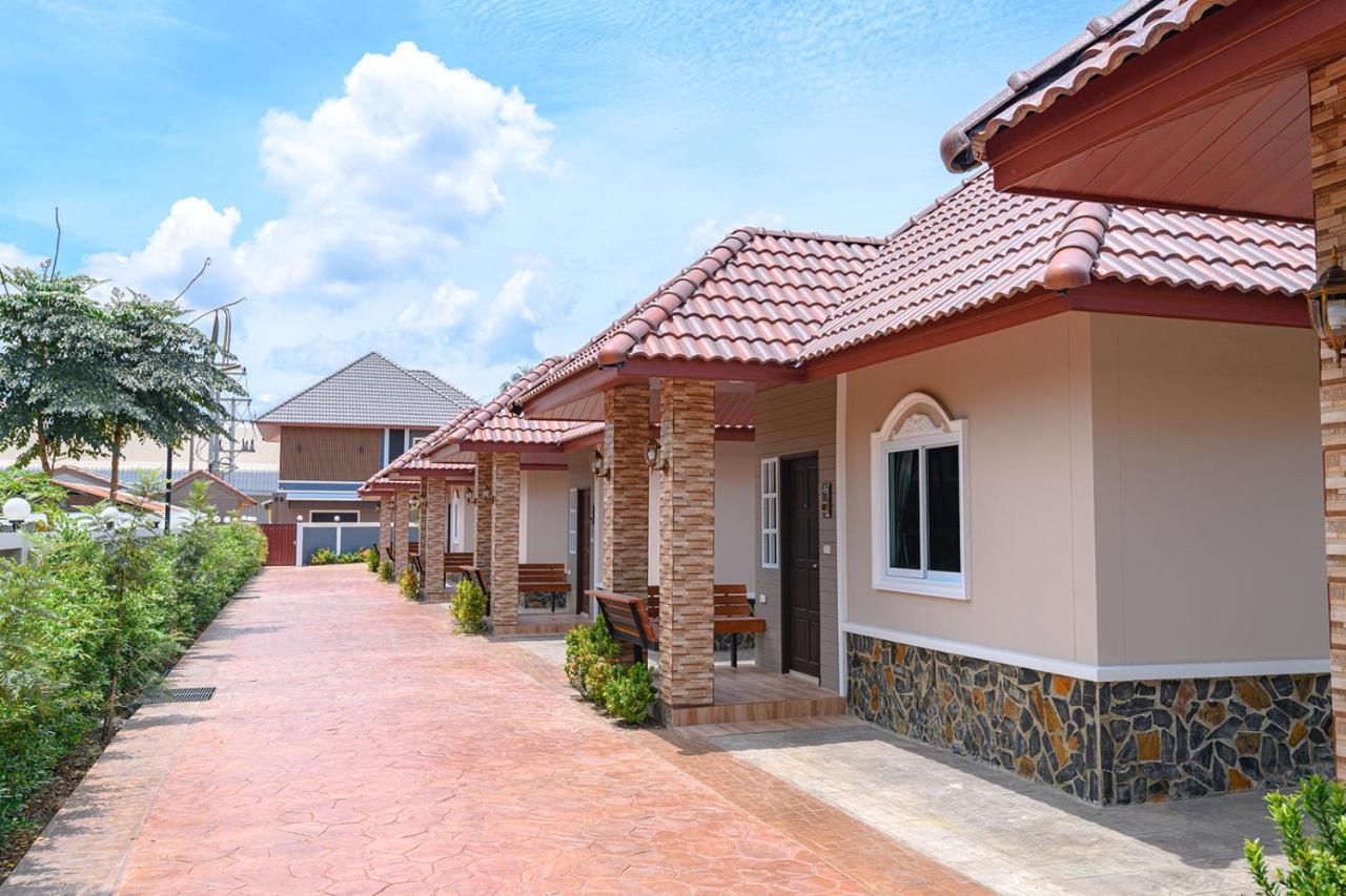 Avarin Resort Pakcsong Kültér fotó
