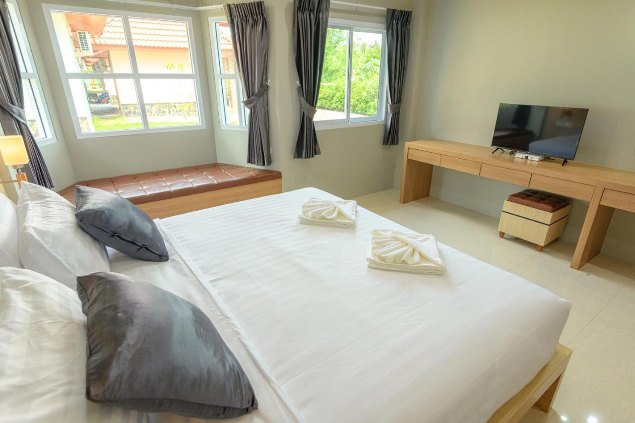 Avarin Resort Pakcsong Kültér fotó
