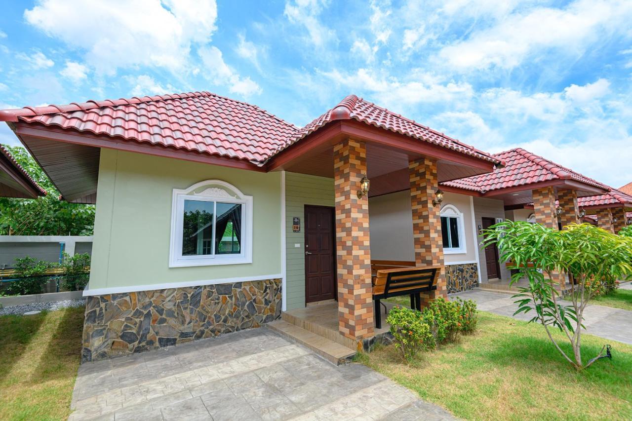 Avarin Resort Pakcsong Kültér fotó