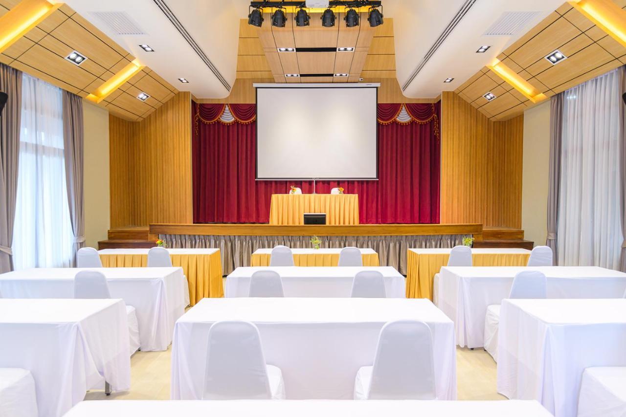 Avarin Resort Pakcsong Kültér fotó
